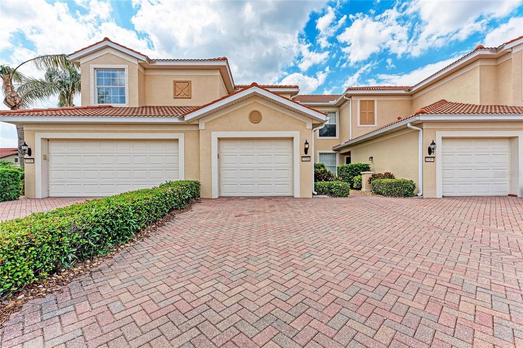 23261 BANBURY WAY 501, Venice, FL 34293