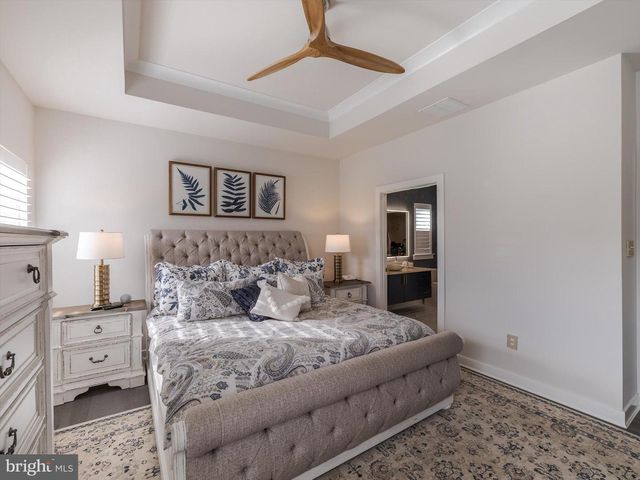 230 ANGLESEY DR, Middletown, DE 19709