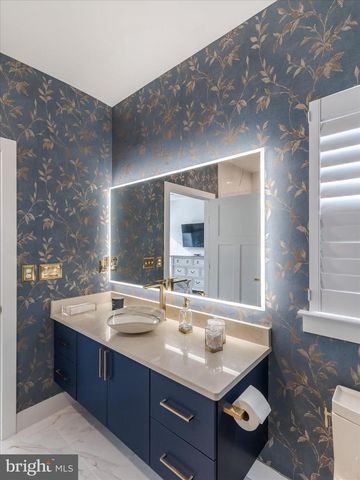 230 ANGLESEY DR, Middletown, DE 19709