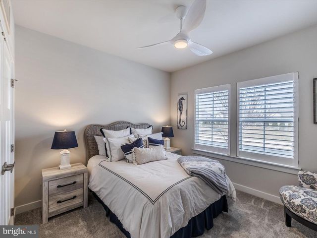 230 ANGLESEY DR, Middletown, DE 19709