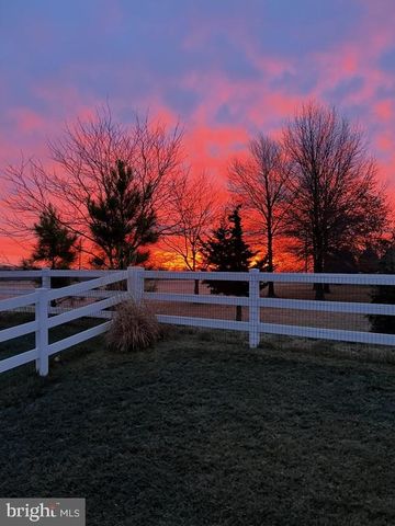 230 ANGLESEY DR, Middletown, DE 19709