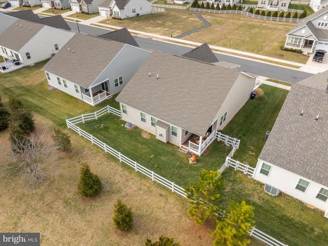 230 ANGLESEY DR, Middletown, DE 19709