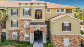 10201 COURTNEY PALMS BOULEVARD 203, Tampa, FL 33619
