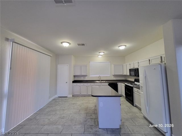 109 Montesol Drive, Henderson, NV 89012