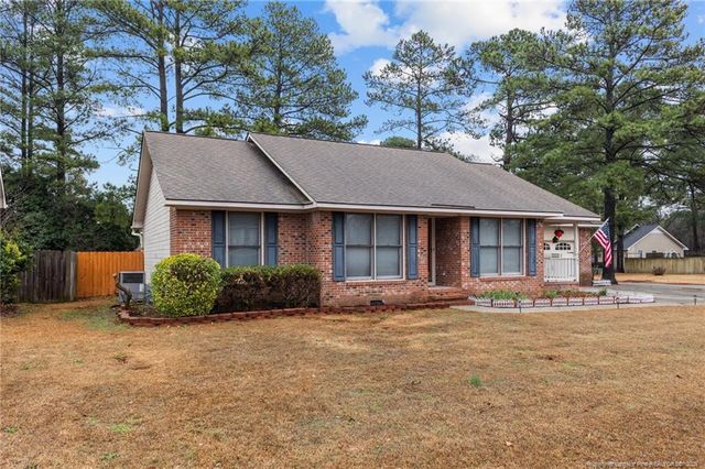 909 Flintwood Road, Fayetteville, NC 28314