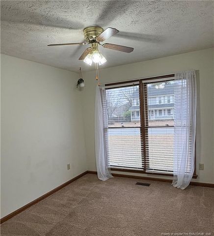 909 Flintwood Road, Fayetteville, NC 28314