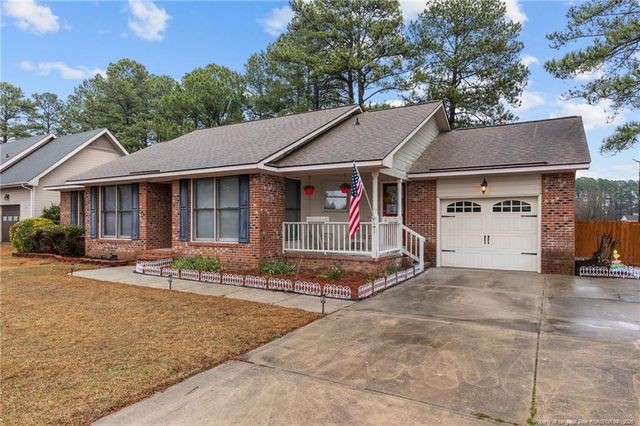 909 Flintwood Road, Fayetteville, NC 28314