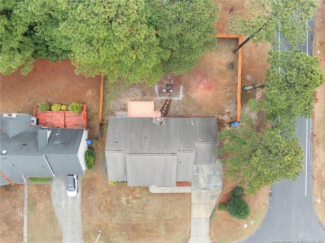 909 Flintwood Road, Fayetteville, NC 28314