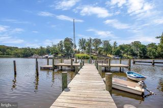 333 STURTONS LANE, Pasadena, MD 21122