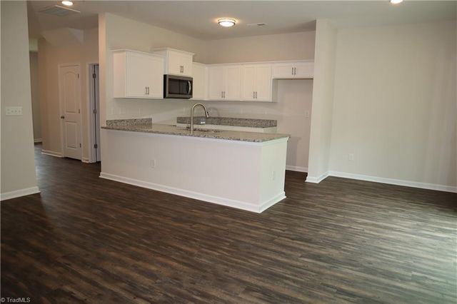 1132 Brooksridge Way, Whitsett, NC 27377