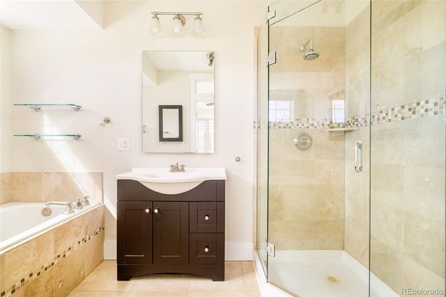 942 S Pearl Street 101, Denver, CO 80209