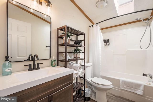 1286 LIMPOPO LN, Mc Henry, MD 21541