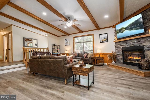 1286 LIMPOPO LN, Mc Henry, MD 21541