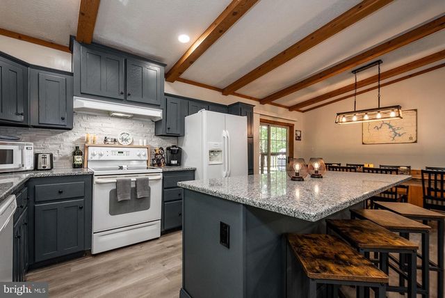 1286 LIMPOPO LN, Mc Henry, MD 21541