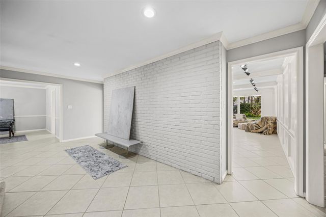 14010 Court Of Regents, Houston, TX 77069