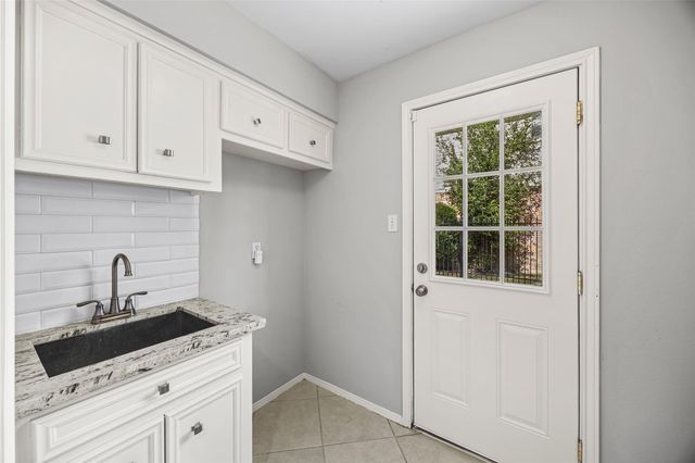 14010 Court Of Regents, Houston, TX 77069