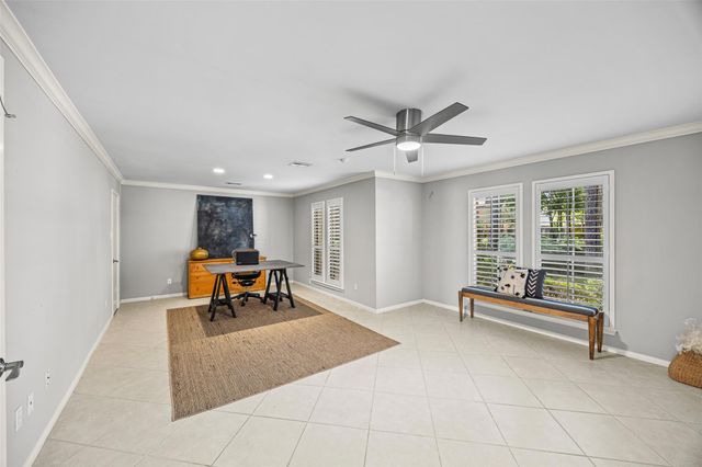 14010 Court Of Regents, Houston, TX 77069