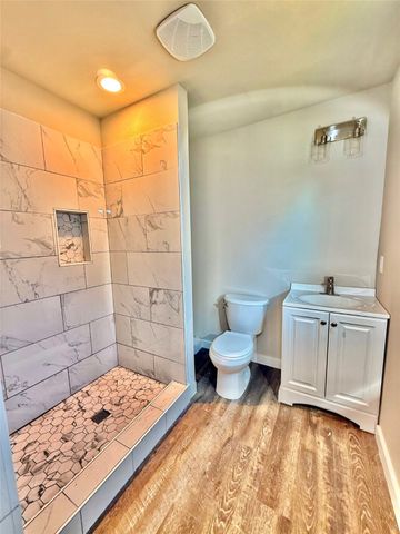 1616 Cleveland Street, Greenville, TX 75401