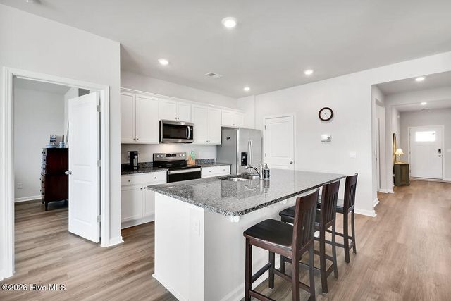 922 Shipley Way SW, Supply, NC 28462