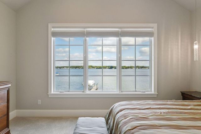 245 Lakeview Avenue, Tonka Bay, MN 55331