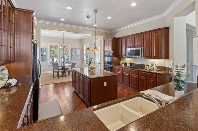 1986 Deep Springs Ln, Lincoln, CA 95648