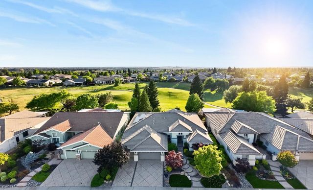 1986 Deep Springs Ln, Lincoln, CA 95648