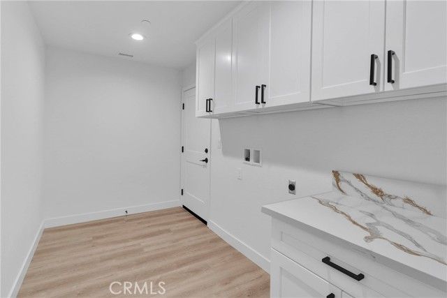 24925 Running Breeze Road, Apple Valley, CA 92307