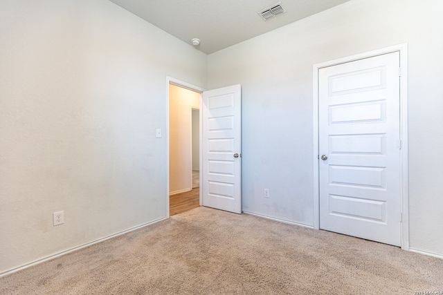 5823 Hematite Rim, San Antonio, TX 78222