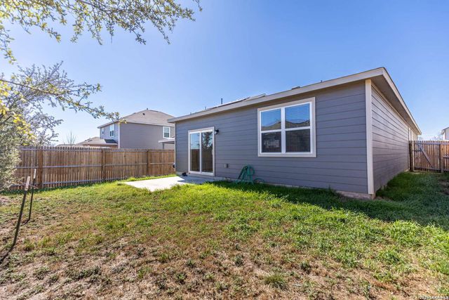 5823 Hematite Rim, San Antonio, TX 78222