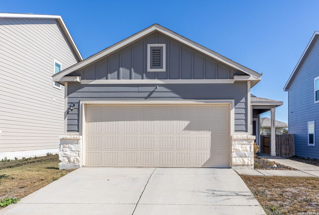 5823 Hematite Rim, San Antonio, TX 78222