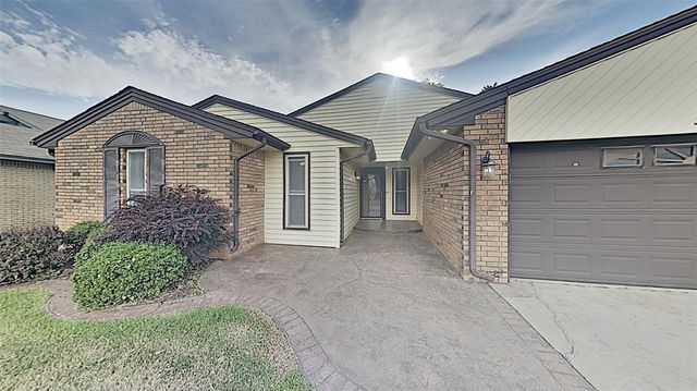 3905 Regatta Road, Yukon, OK 73099