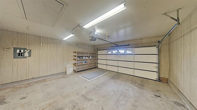 3905 Regatta Road, Yukon, OK 73099