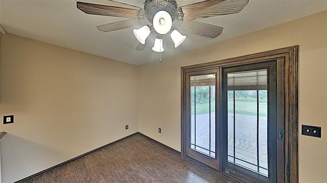 3905 Regatta Road, Yukon, OK 73099