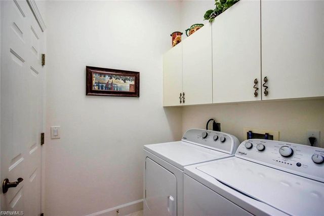 8923 Dartmoor WAY, Fort Myers, FL 33908