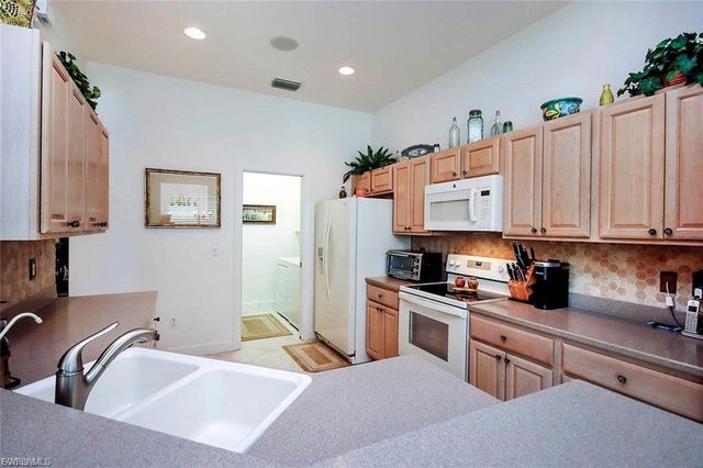 8923 Dartmoor WAY, Fort Myers, FL 33908