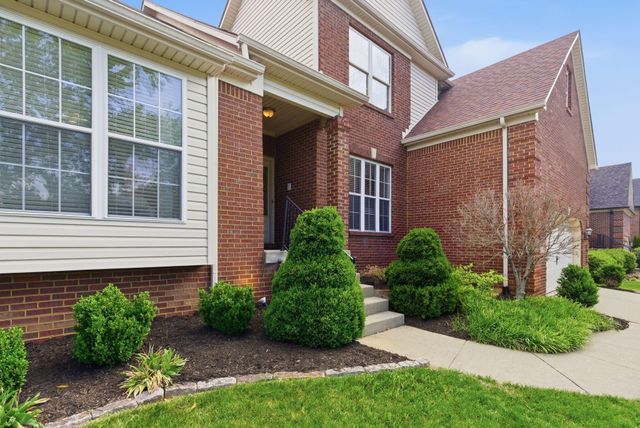 3261 Sebastian Lane, Lexington, KY 40513