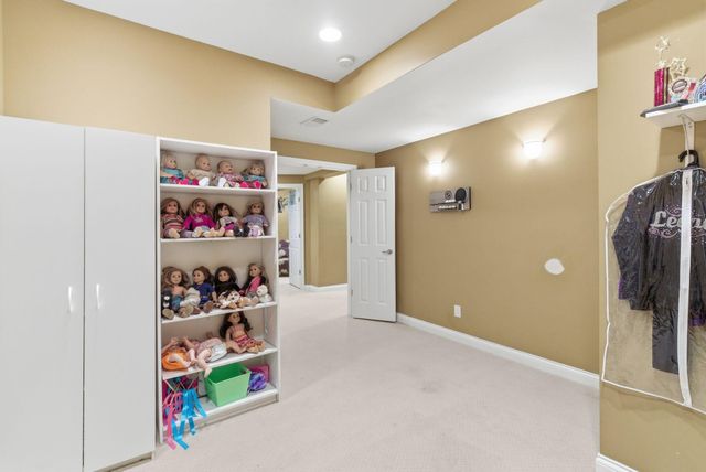 3261 Sebastian Lane, Lexington, KY 40513