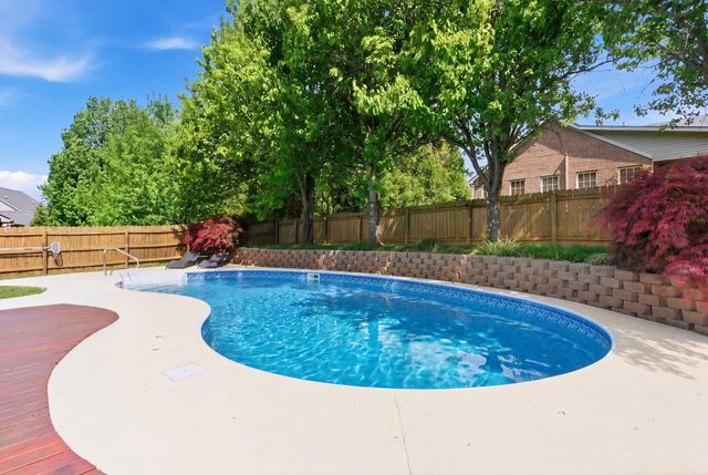 3261 Sebastian Lane, Lexington, KY 40513