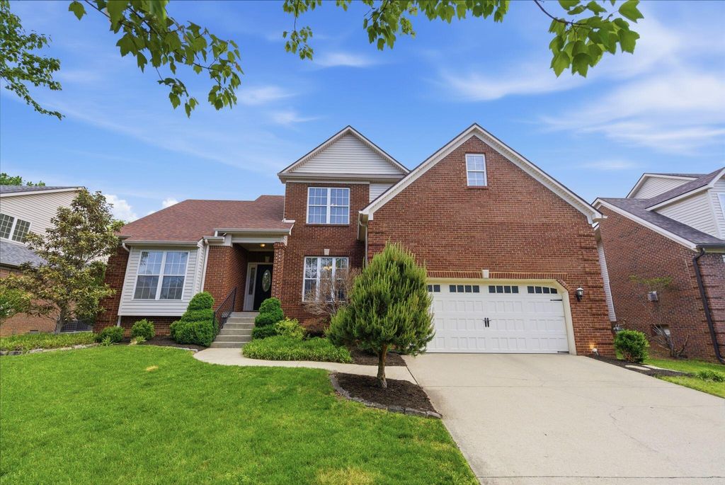 3261 Sebastian Lane, Lexington, KY 40513