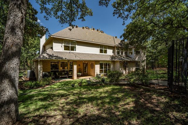 7409 Stallion Circle, Flower Mound, TX 75022