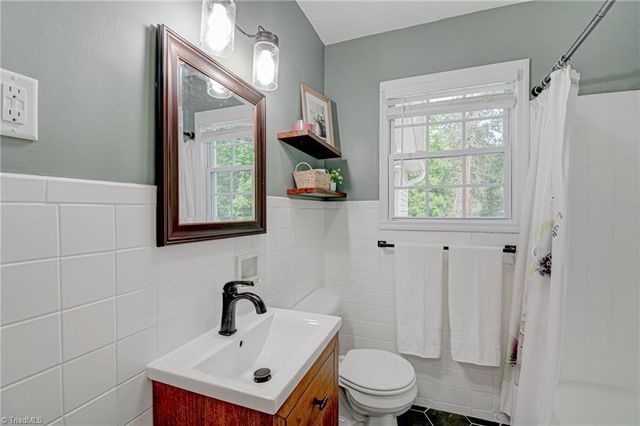 718 Magnolia Street, Winston-salem, NC 27103