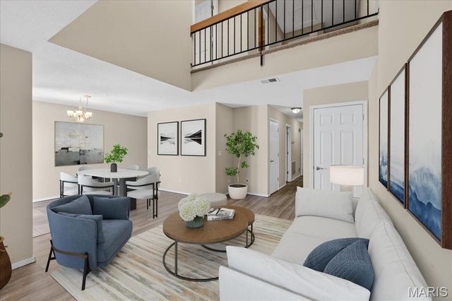 352 Windsor Place B, St Peters, MO 63376