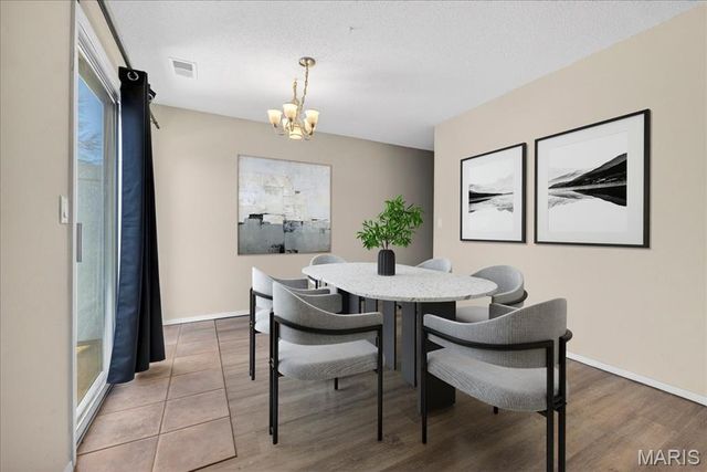 352 Windsor Place B, St Peters, MO 63376