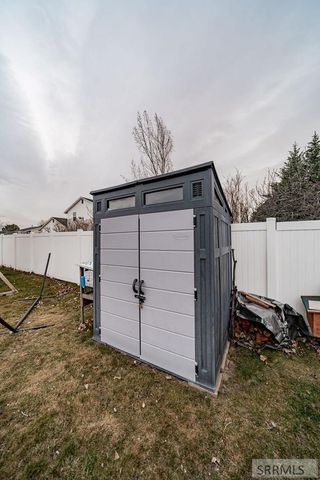 3920 E Deloy Drive, Idaho Falls, ID 83401