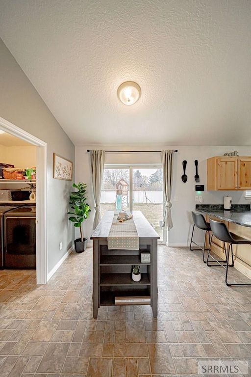 Image 12 of property listing at 3920 E Deloy Drive, Idaho Falls, ID 83401