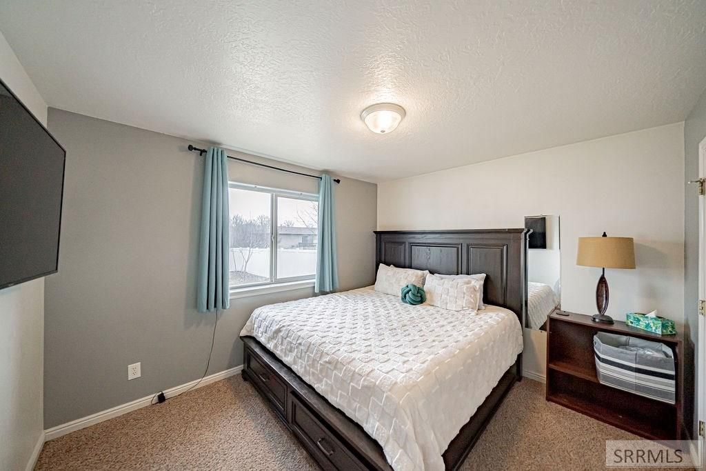 Image 20 of property listing at 3920 E Deloy Drive, Idaho Falls, ID 83401