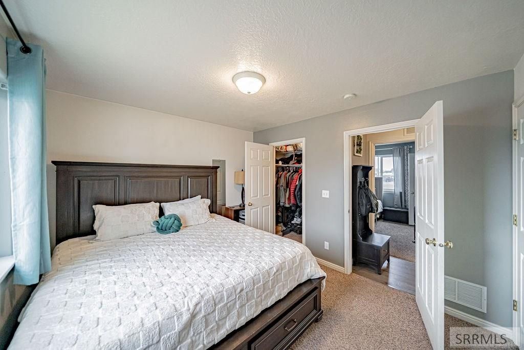 Image 21 of property listing at 3920 E Deloy Drive, Idaho Falls, ID 83401