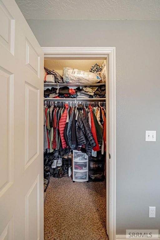 Image 22 of property listing at 3920 E Deloy Drive, Idaho Falls, ID 83401