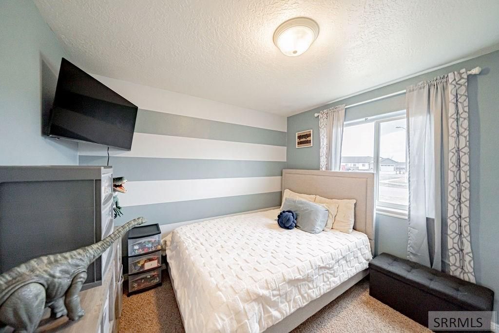 Image 24 of property listing at 3920 E Deloy Drive, Idaho Falls, ID 83401