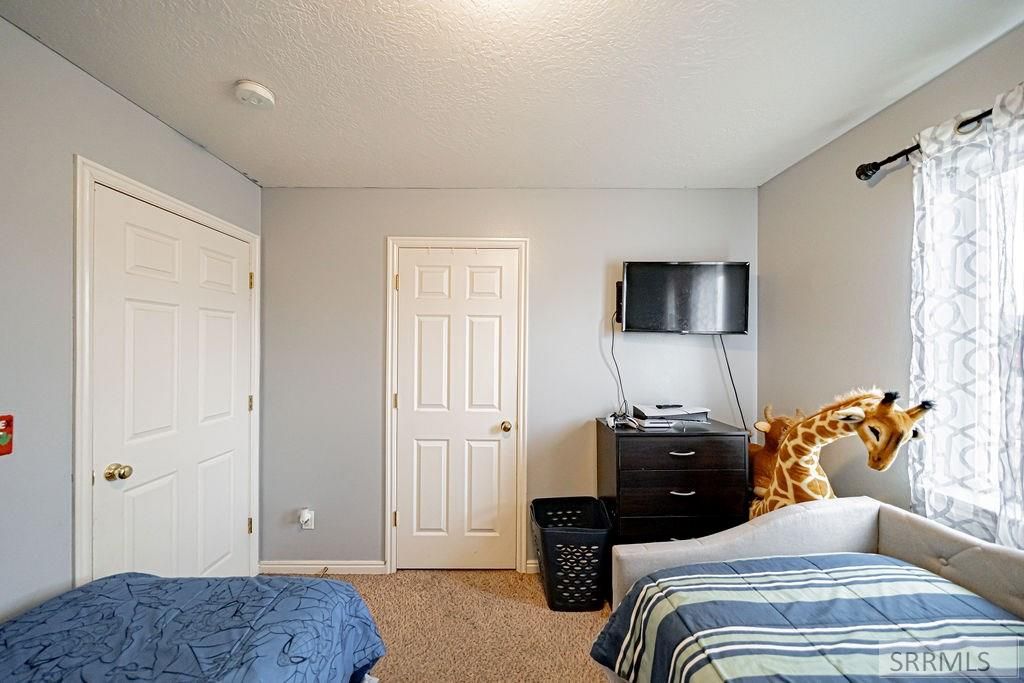 Image 30 of property listing at 3920 E Deloy Drive, Idaho Falls, ID 83401